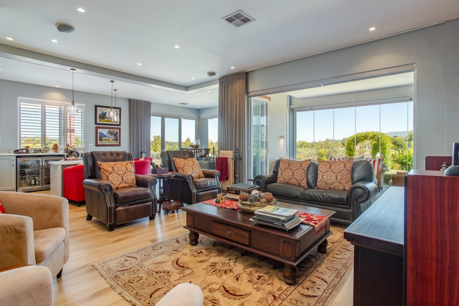 5 Bedroom Property for Sale in Val De Vie Estate Western Cape
